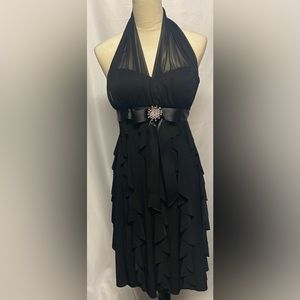 Stunning VTG Betsy & Adam black semi-sheer deep-V halter ruffled dress Size 6
